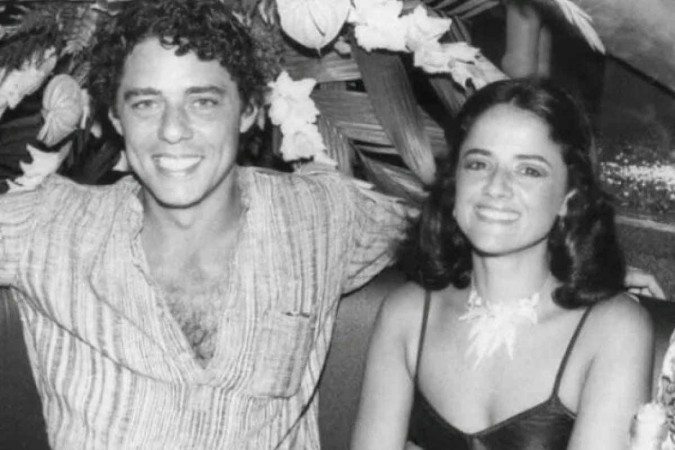 Chico Buarque e Marieta Severo  -  (crédito: Reprodução redes sociais )