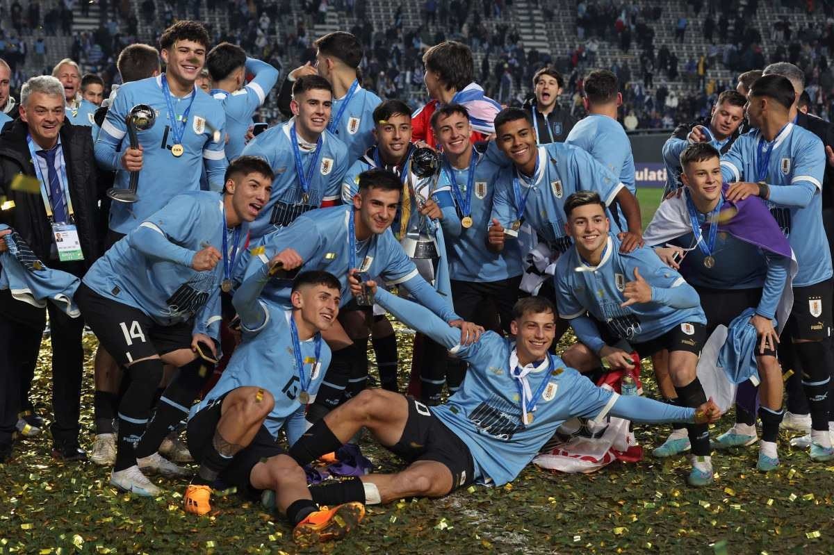 Uruguai vence Itália e é campeão do Mundial Sub-20 pela primeira vez