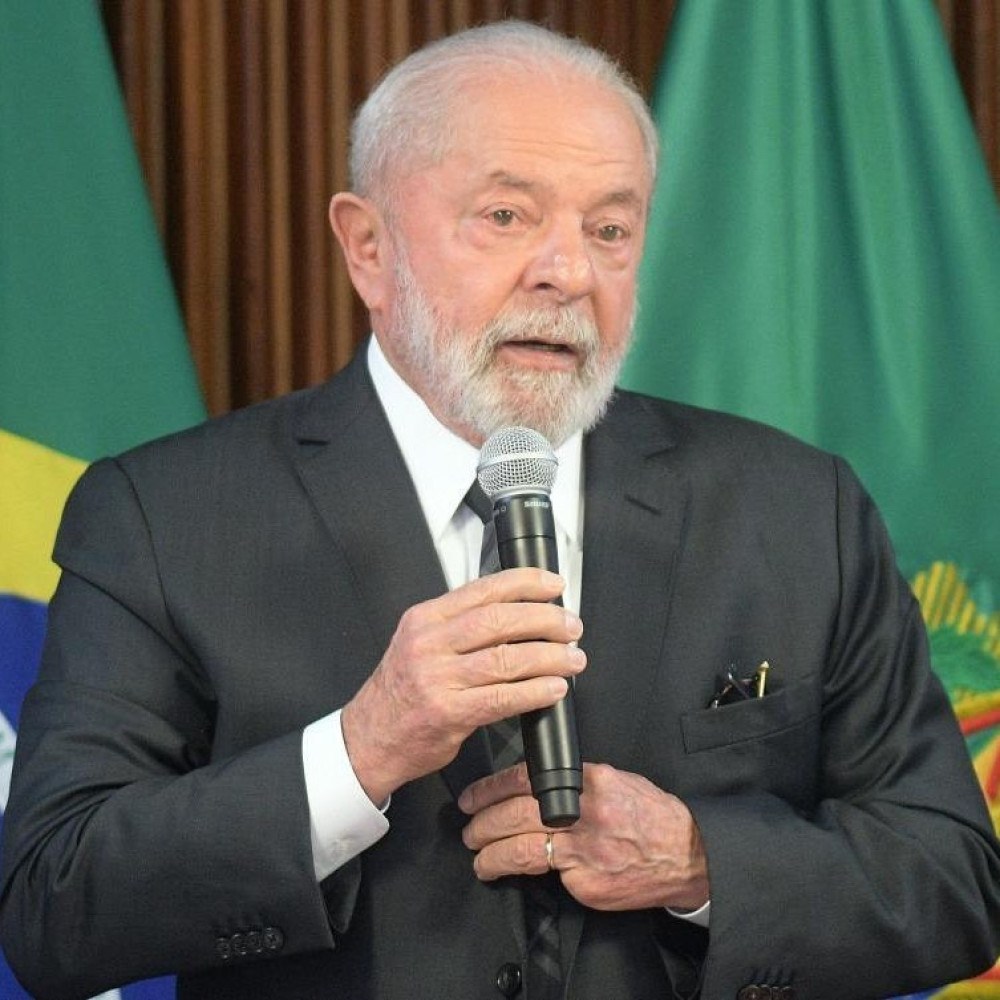 Deputados e senadores do PT pedem para incluir o sobrenome Lula no nome  parlamentar, Política