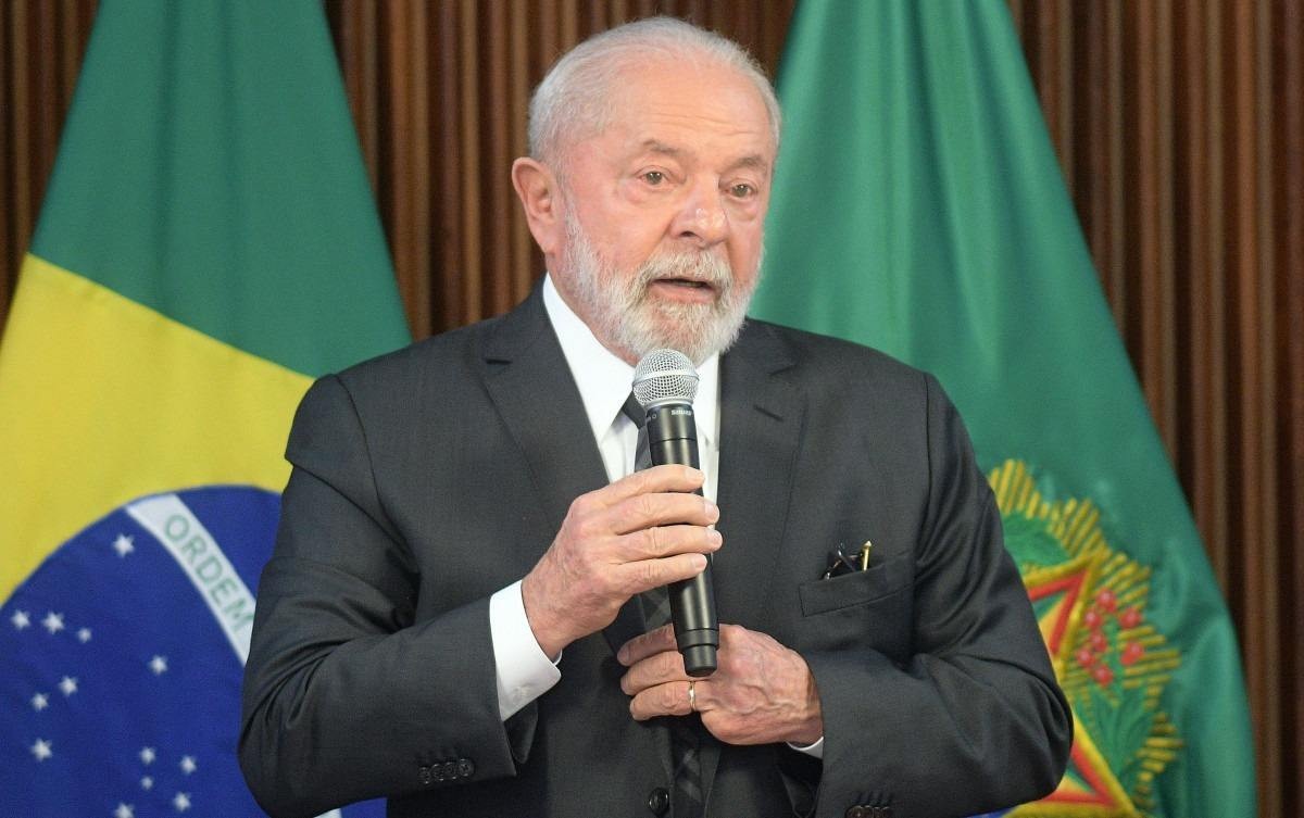 Lula sanciona nesta segunda lei que assegura igualdade salarial entre mulheres e homens
