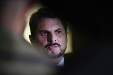 Ele ameaça: 'Você (Moraes) não sabe com quem você se meteu' e diz que a queda do ministro está se aproximando -  (crédito: Edilson Rodrigues/Agência Senado)