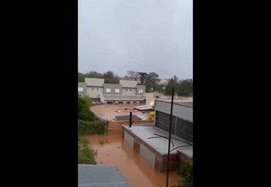 Reprodução/Twitter/@andremonteiro84