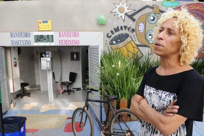  16/06/2023. Cr&eacute;dito: Minervino J&uacute;nior/CB/D.A Press. Brasil.  Brasilia - DF. Banheiro p&uacute;blico no Setor Comercial Sul. Kanylla Eduarda Fernandes