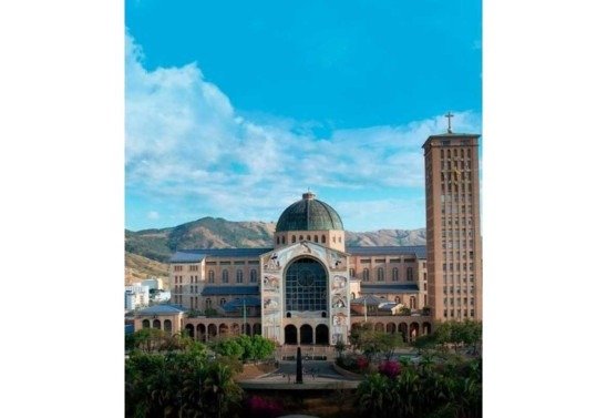 Reprodução/Instagram/@padroeira