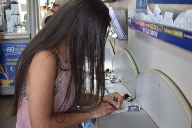  19/06/2023. Crédito: Mariana Lins/Esp.CB/D.A Press.Pauta Quina de São João,Na foto Rayna Braz.