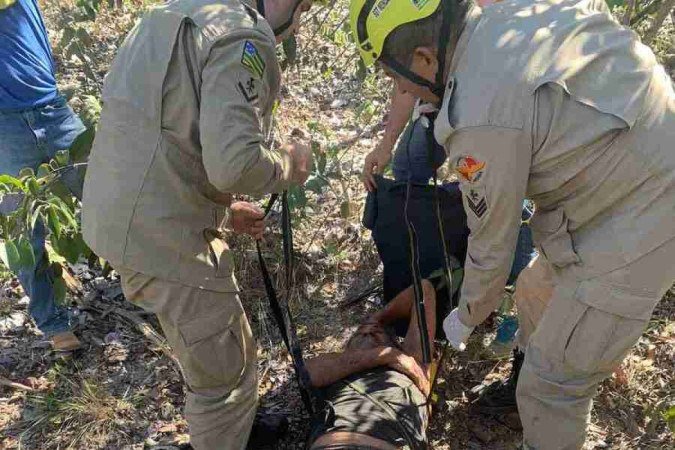José ficou internado de domingo a segunda- feira, fazendo reposição de vitaminas e minerais, no Hospital de Barro Alto de Goiás