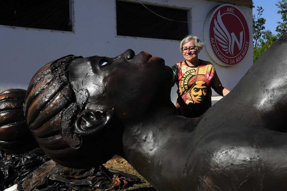 Acadêmicos da Asa Norte exalta a mulher negra do Brasil em seu enredo