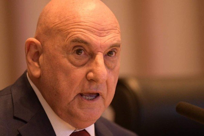 G. Dias diz à CPI que SSP não convidou GSI para reunião às vésperas de 8 de janeiro