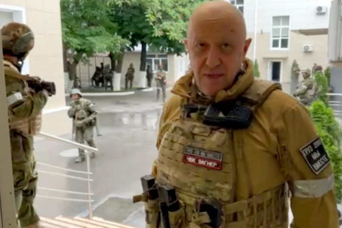  This video grab taken from handout footage posted on June 24, 2023 on the Telegram account of the press service of Concord -- a company linked to the chief of Russian mercenary group Wagner, Yevgeny Prigozhin -- shows Yevgeny Prigozhin speaking inside the headquarters of the Russian southern military district in the city of Rostov-on-Don. The head of Wagner mercenary group Yevgeny Prigozhin announced on June 24, 2023 that he was inside the army headquarters in Rostov-on-Don in southern Russia, and that his fighters controlled the city's military sites. (Photo by Handout / TELEGRAM/ @concordgroup_official / AFP) / RESTRICTED TO EDITORIAL USE - MANDATORY CREDIT "AFP PHOTO / Telegram channel of Concord group" - NO MARKETING NO ADVERTISING CAMPAIGNS - DISTRIBUTED AS A SERVICE TO CLIENTS       