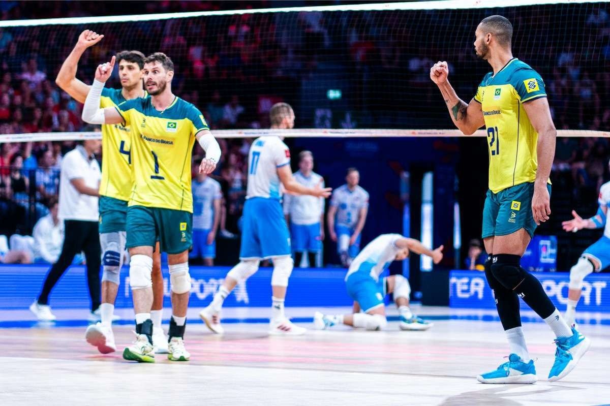 Brasil vence Eslovênia e se recupera na Liga das Nações masculina de vôlei