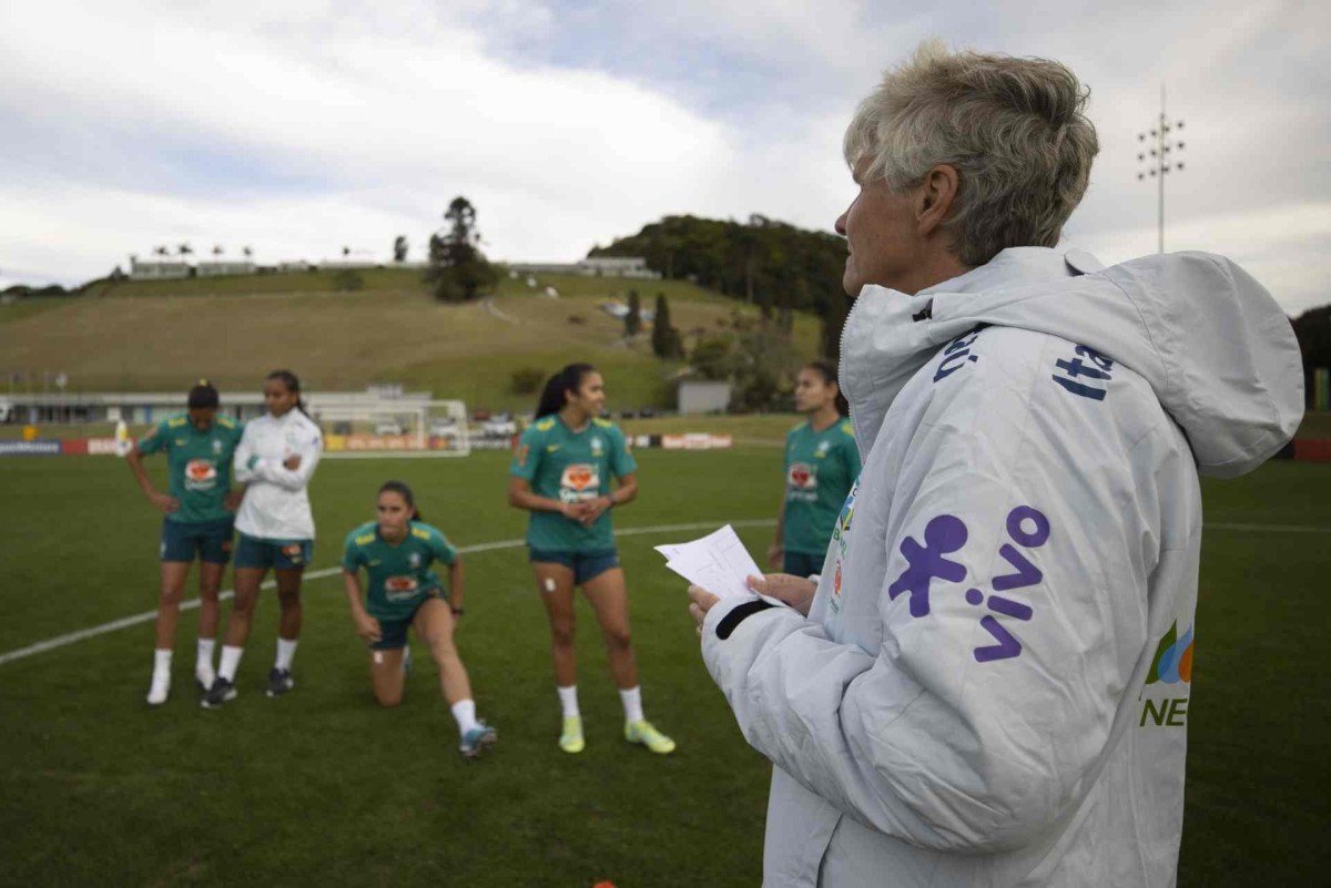 Fotos: Abertura da Copa do Mundo feminina tem zagueira como