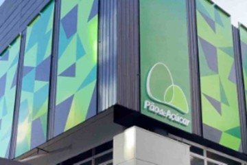 A ideia do grupo é renegociar cerca de R$ 4,5 bilhões em dívidas não operacionais -  (crédito: Reprodução/Instagram/@paodeacucar)