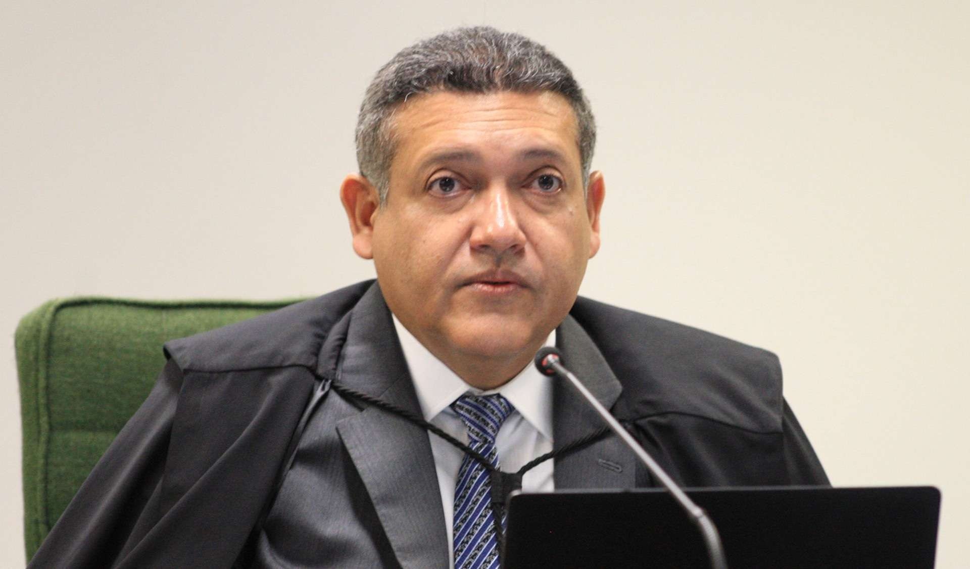 Bicheiro Rogério Andrade retorna à vida normal; entenda