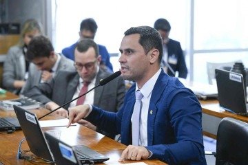 O Republicanos de Minas pretende lançar uma chapa pura, encabeçada por Cleitinho com o vice Luís Eduardo Falcão (Republicanos), ex-prefeito de Patos de Minas e ex-presidente da Associação Mineira de Municípios - (crédito: Marcos Oliveira/Agência Senado) O Republicanos de Minas pretende lançar uma chapa pura, encabeçada por Cleitinho com o vice Luís Eduardo Falcão (Republicanos), ex-prefeito de Patos de Minas e ex-presidente da Associação Mineira de Municípios - (crédito: Marcos Oliveira/Agência Senado)