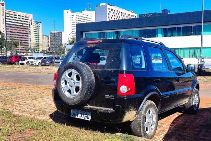Carro de Daniel Moraes Bittar usado para sequestrar menina de 12 anos no Jaridm Inga passou por perícia