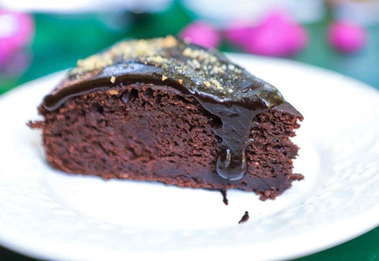 Bolo solado de abóbrinha, da chef Bela Marconi, do Santuária Café Bar 