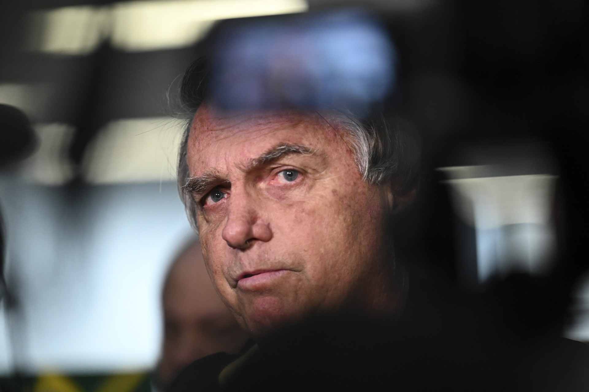 Gilmar manda reabrir investigação sobre omissões de Bolsonaro na pandemia