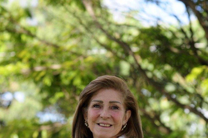  30/06/2023. Crédito: Minervino Júnior/CB/D.A Press. Brasil.  Brasilia - DF. Revista. Matéria sobre Envelhecer bem. Vera Valter no Condomínio Solar de Brasília.