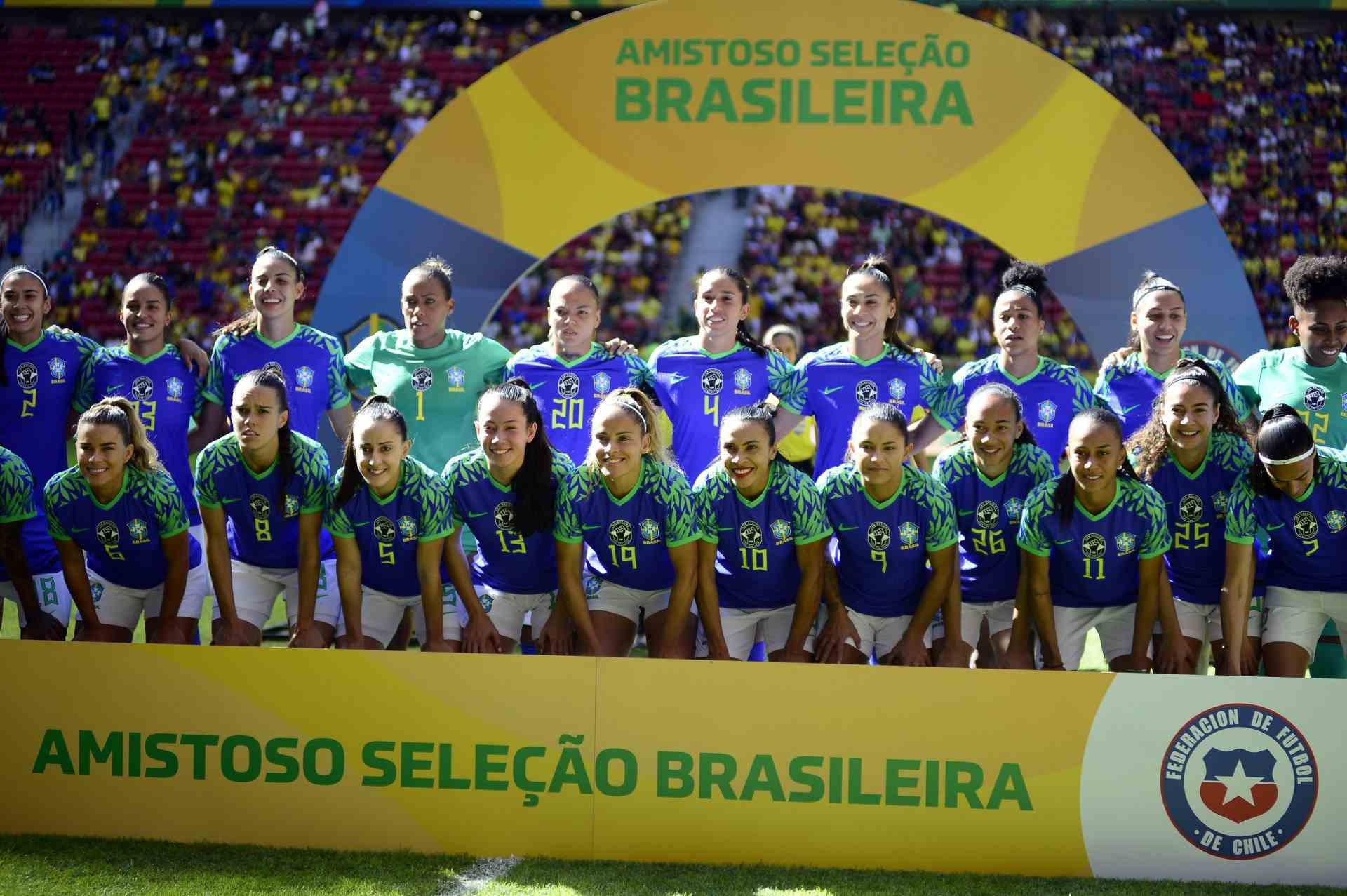 Futebol Feminino - Ontem (2), O Brasil goleou o Chile por 12x0