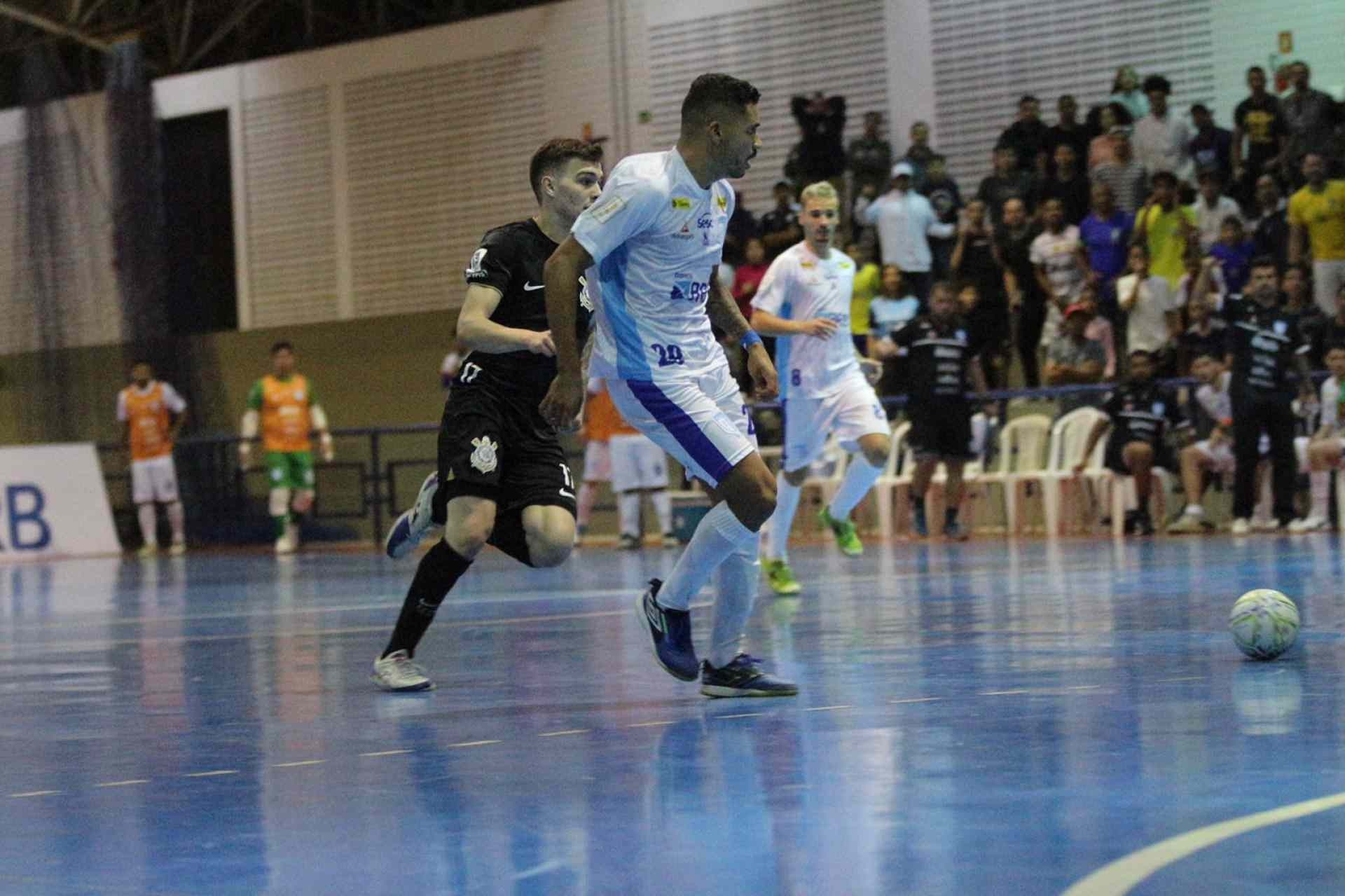 Brasília recebe Corinthians pela Liga Nacional de Futsal