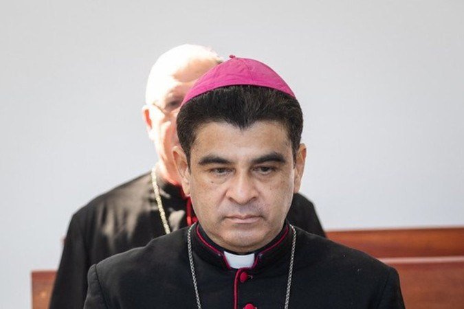 Monsenhor Rolando Álvarez, bispo de Matagalpa (centro-oeste)