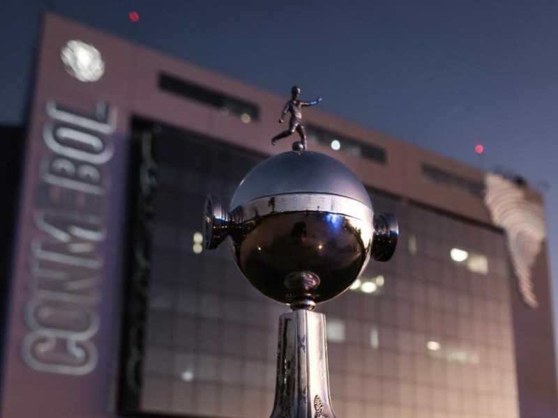 Conmebol espera definir sedes das finais da Copa Libertadores e