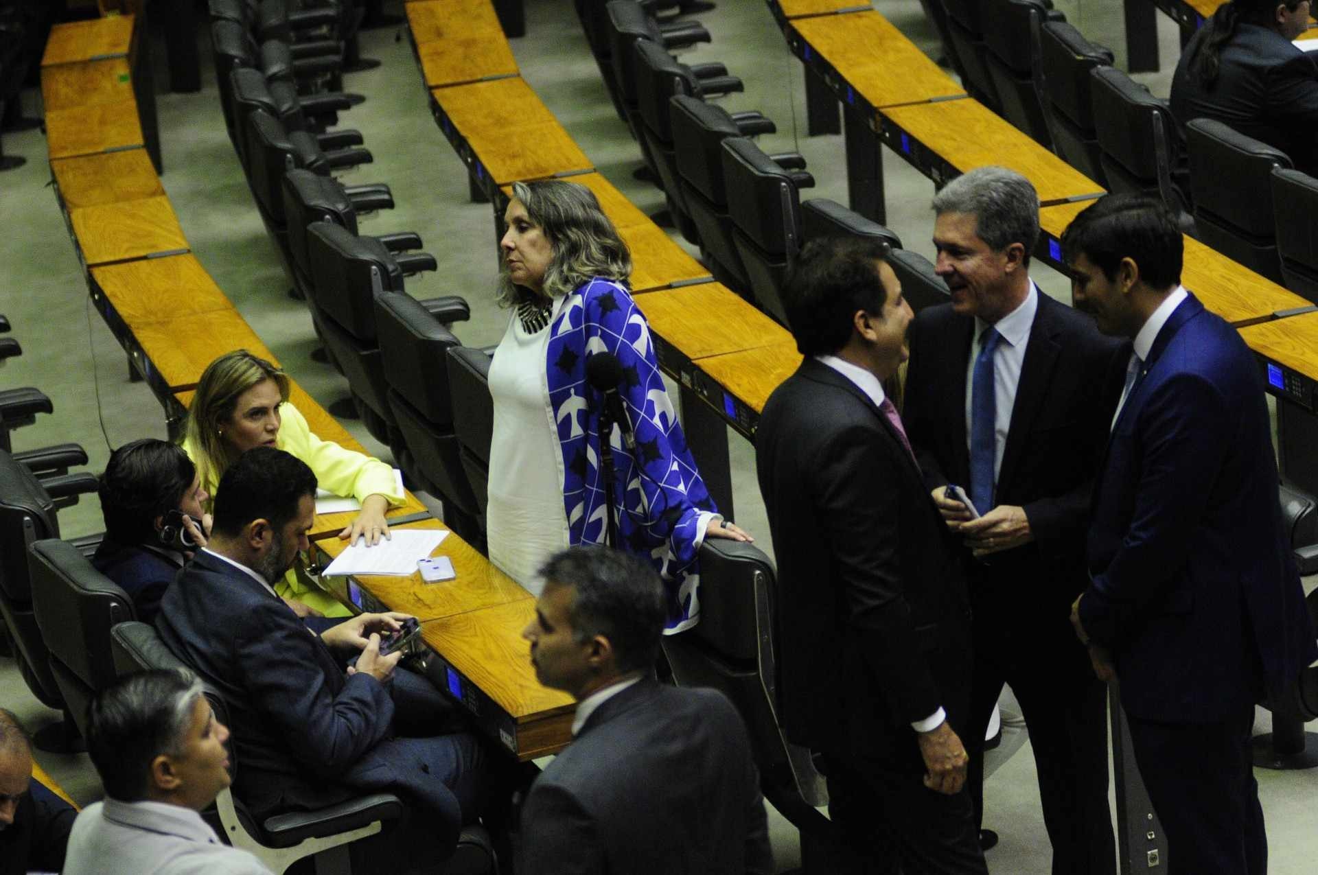 Recesso da Câmara dos Deputados deixa FCDF em compasso de espera