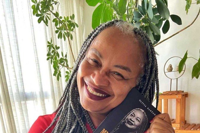  Deputada estadual Olívia Santana. 