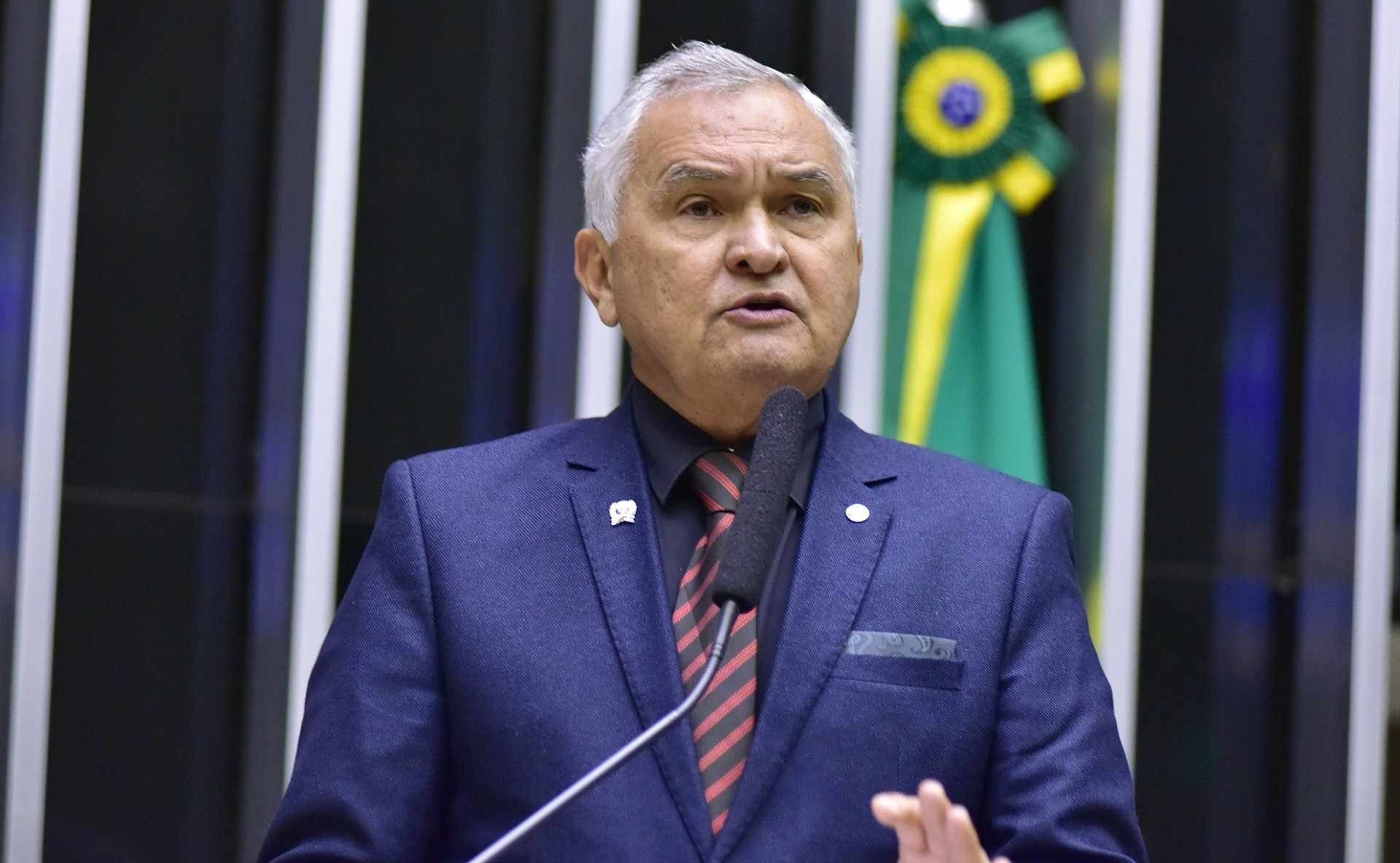 Moraes abre inquérito contra General Girão por incitação dos atos de 8/1