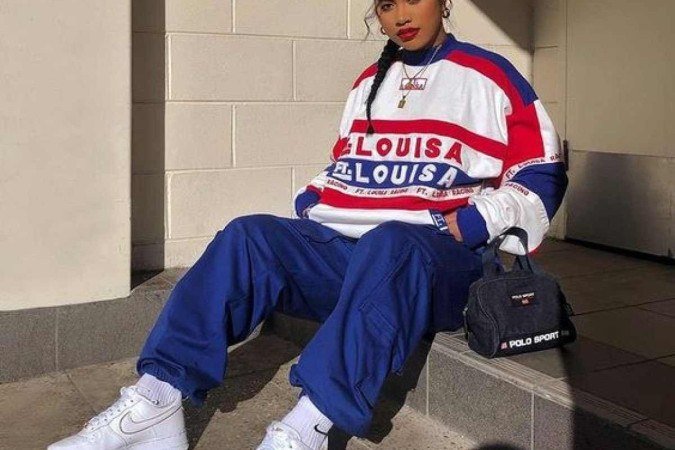 O moletom virou peça coringa e traz ainda mais estilo ao look