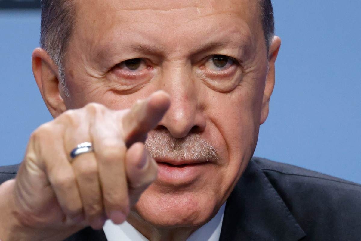 Turquia: Erdogan diz que pode considerar separação da UE