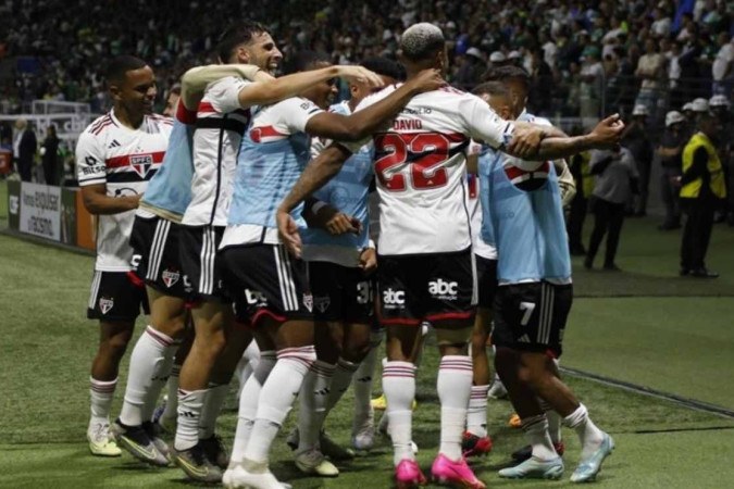 Palmeiras vence São Paulo de virada e é campeão da Copa Paulista