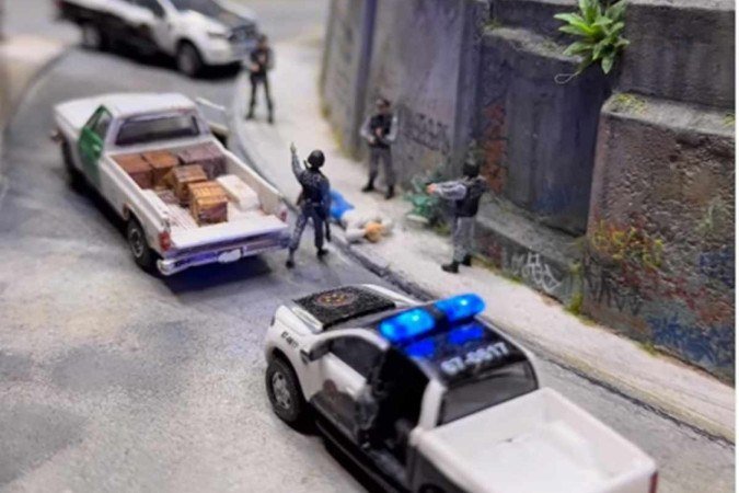 Cena de crime retratada pelo museu Miniatur Wunderland - (crédito: Reprodução/Miniatur Wunderland) Cena de crime retratada pelo museu Miniatur Wunderland - (crédito: Reprodução/Miniatur Wunderland)