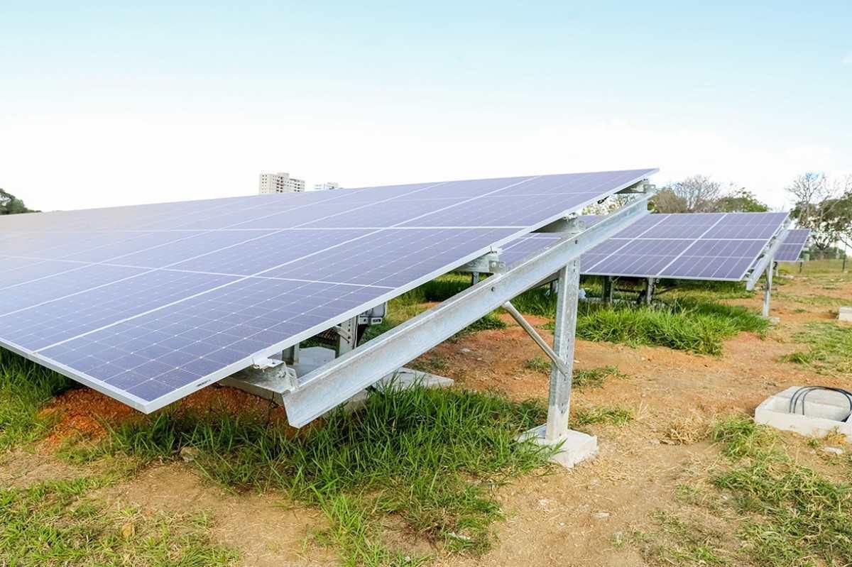 Prédios públicos vão receber sistema de energia solar do GDF 