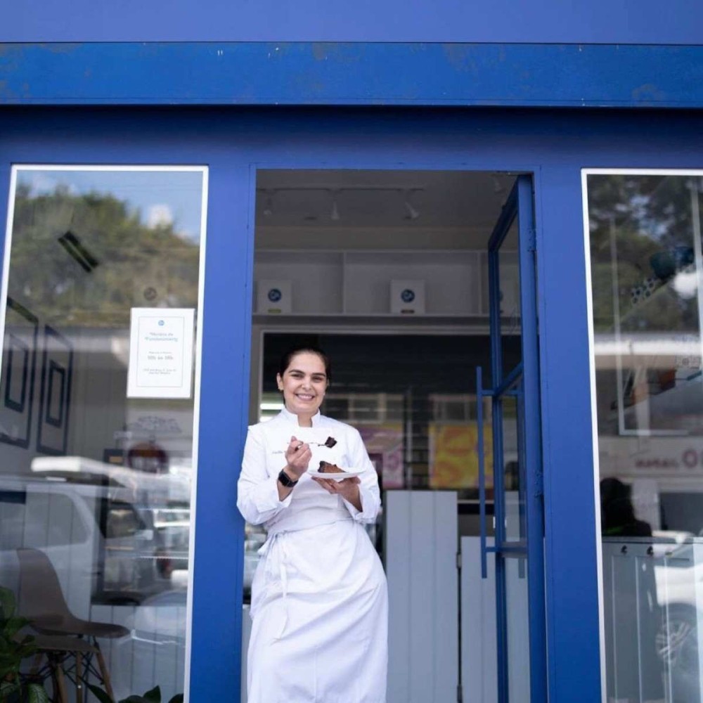 Elas começaram a fazer bolos e cookies para vender na pandemia