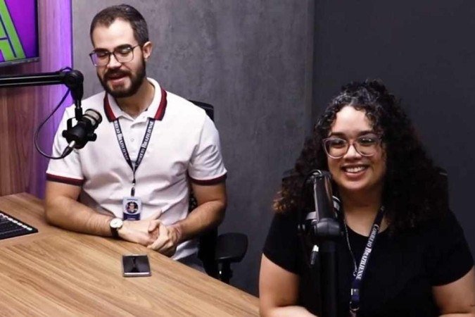 O elenco de 'Use sua voz' desembarca no 'Se Pá um Podcast' - (crédito: Reprodução/Youtube) O elenco de 'Use sua voz' desembarca no 'Se Pá um Podcast' - (crédito: Reprodução/Youtube)