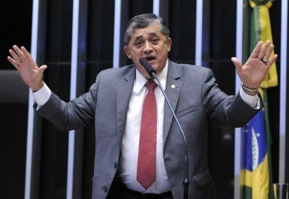 O deputado José Guimarães (PT-CE) -  (crédito:  GUSTAVO LIMA) -O deputado José Guimarães (PT-CE) -  (crédito:  GUSTAVO LIMA)