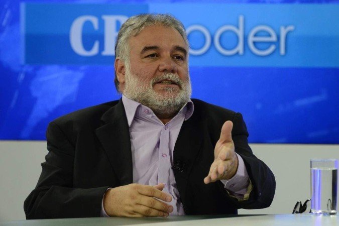 Valdir Oliveira, Ex-secretário de Desenvolvimento Econômico, é o entrevistado do CB.Poder desta terça-feira (18/7) - (crédito: Marcelo Ferreira/CB/D.A Press) Valdir Oliveira, Ex-secretário de Desenvolvimento Econômico, é o entrevistado do CB.Poder desta terça-feira (18/7) - (crédito: Marcelo Ferreira/CB/D.A Press)