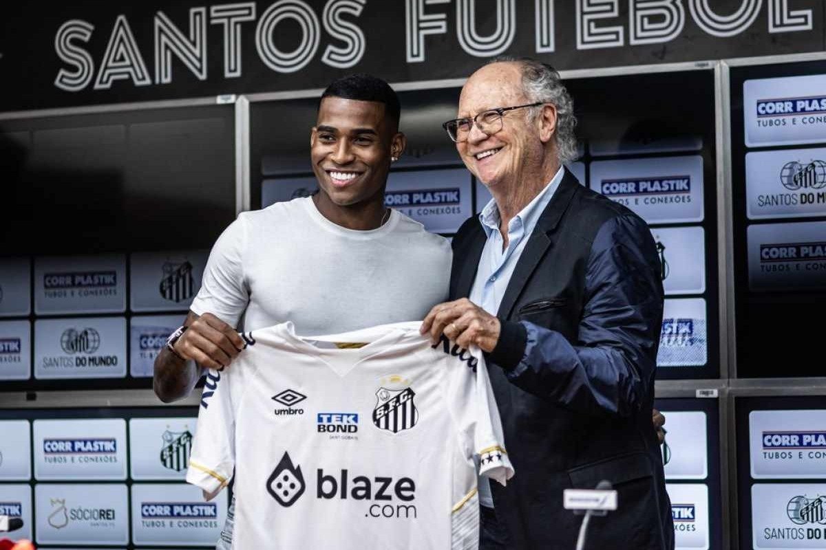 Santos abre o jogo sobre possível contratação de Jean Lucas