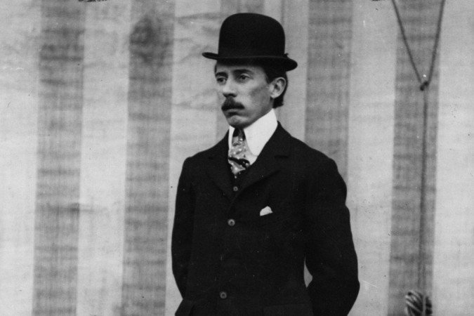 João Pedro Zappa como Santos Dumont na minissérie da HBO - (crédito: Divulgação) João Pedro Zappa como Santos Dumont na minissérie da HBO - (crédito: Divulgação)