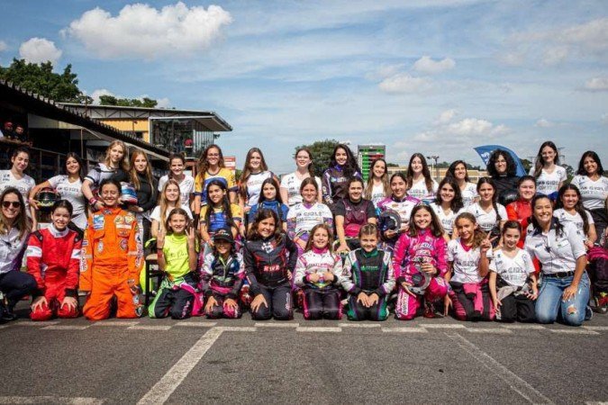 Tr?s vencedoras do FIA Girls on Track ir?o participar da Copa Brasil de Kart - (crédito: Soma Photografia) Tr?s vencedoras do FIA Girls on Track ir?o participar da Copa Brasil de Kart - (crédito: Soma Photografia)