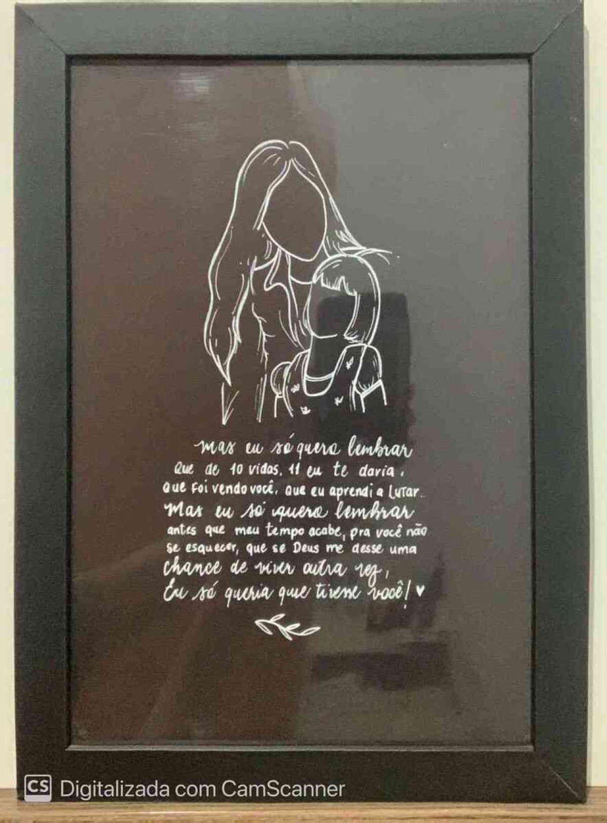 O quadro foi entregue para a tia meses antes de ela falecer O quadro foi entregue para a tia meses antes de ela falecer