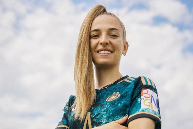 Sophia Kleinherne admitiu supresa com repercussão de críticas a Neymar
- (crédito: Reprodução/Instagram @sophia.kleinherne) Sophia Kleinherne admitiu supresa com repercussão de críticas a Neymar
- (crédito: Reprodução/Instagram @sophia.kleinherne)
