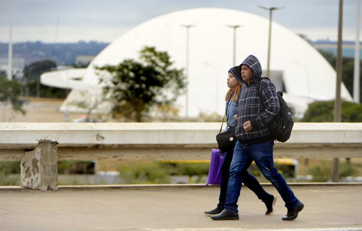 Oito capitais devem registrar queda na temperatura neste final de semana