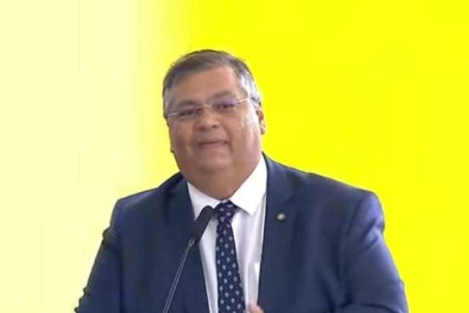 Flávio Dino anuncia decreto de armas para restringir uso de armamento - (crédito: Reprodução) Flávio Dino anuncia decreto de armas para restringir uso de armamento - (crédito: Reprodução)