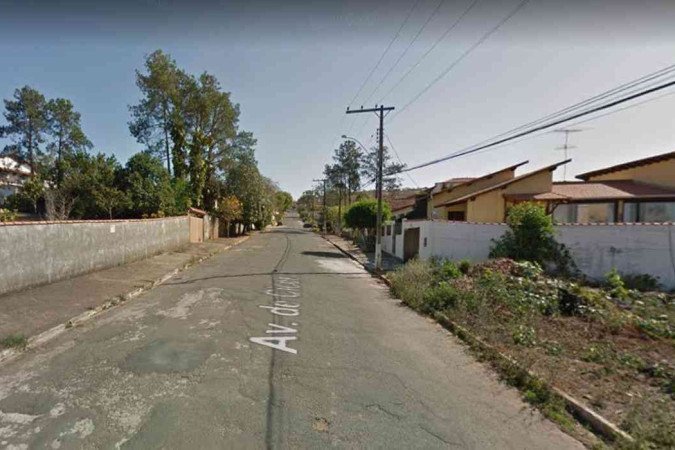 Pai se coloca à frente de assassino, mas não evita filho morrer por R$ 420 - (crédito: Reprodução/Google Street View) Pai se coloca à frente de assassino, mas não evita filho morrer por R$ 420 - (crédito: Reprodução/Google Street View)