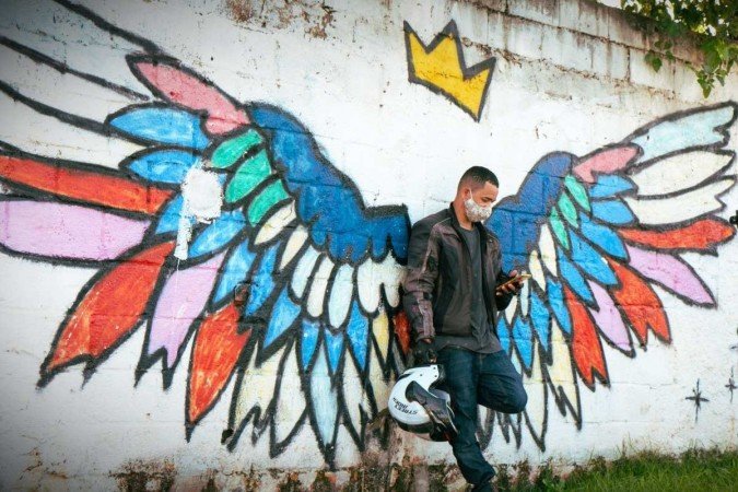  Imagens dos protagonistas do documentário Da Porta pra Fora, de Thiago Foresti, representante de Brasília na mostra competitiva do Festival de Gramado desse ano.