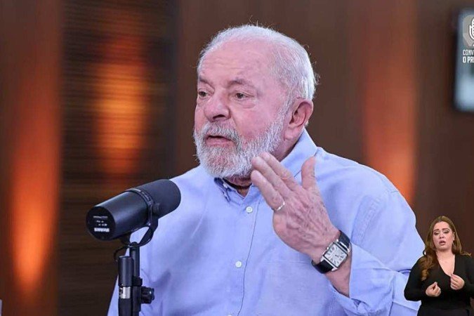 Presidente é de opinião que os estandes de tiro devem estar à disposição apenas dos militares e dos integrantes das forças de segurança - (crédito: Reprodução/TV Brasil) Presidente é de opinião que os estandes de tiro devem estar à disposição apenas dos militares e dos integrantes das forças de segurança - (crédito: Reprodução/TV Brasil)