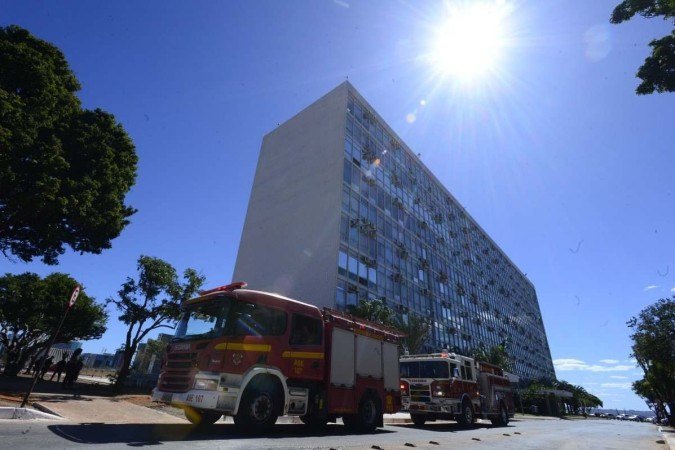  26/07/2023  Crédito: Carlos Vieira/CB/DA Press. Brasília, DF. Cidades. Ameaça do bomba no MDIC. -  (crédito:  Carlos Vieira                          )