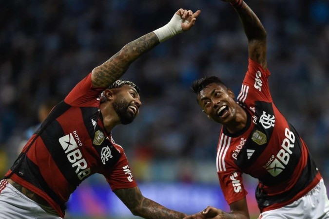 Lance - FIM DE JOGO! Em Brasília, o Flamengo venceu o